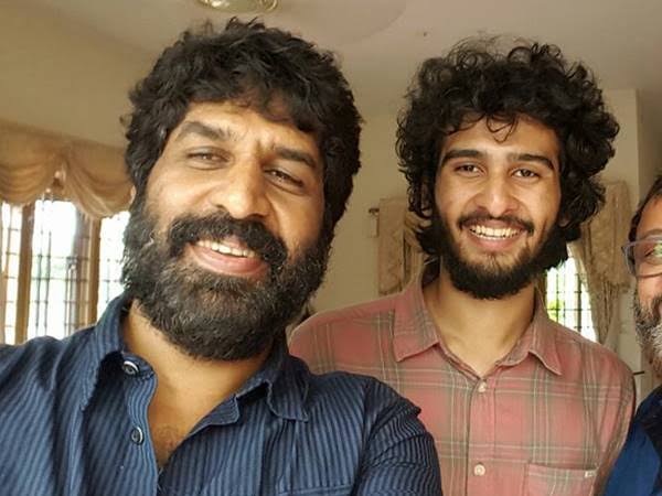 അപ്പോഴാണ്അബി വിളിക്കുന്നത്
