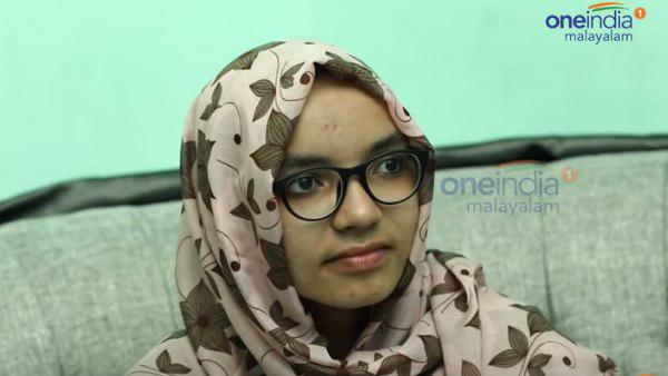 'നീ പോയിക്കോ.. നീ പോയിക്കോ'
