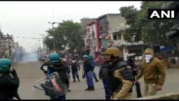 എന്തിന് അറസ്റ്റ് ചെയ്തുു?