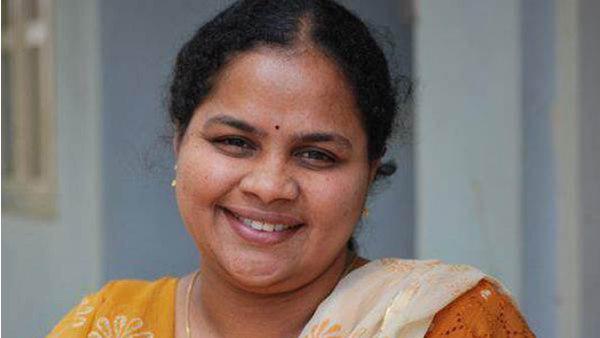 വെറും ബാലറ്റ് പേപ്പറിൽ