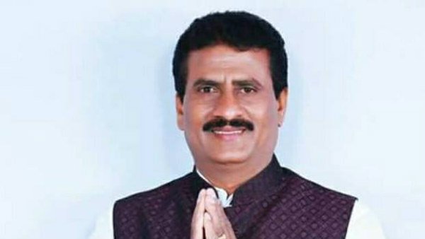 മുന് കോണ്ഗ്രസ് നേതാക്കള്