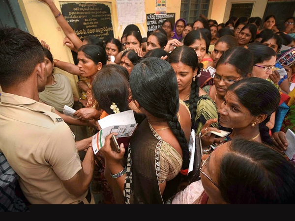 കൂറുമാറിയത് എന്തിന്