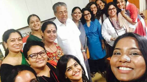 ലോബി പ്രവര്ത്തിക്കുന്നു