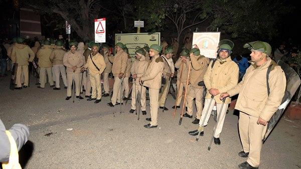 സര്വകലാശാലകൾ സുരക്ഷിത കേന്ദ്രങ്ങലാകണം