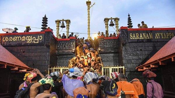 പതിനായിരക്കണക്കിന് സ്ത്രീകള്