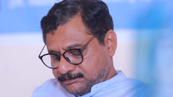 അറിവുള്ളതല്ല