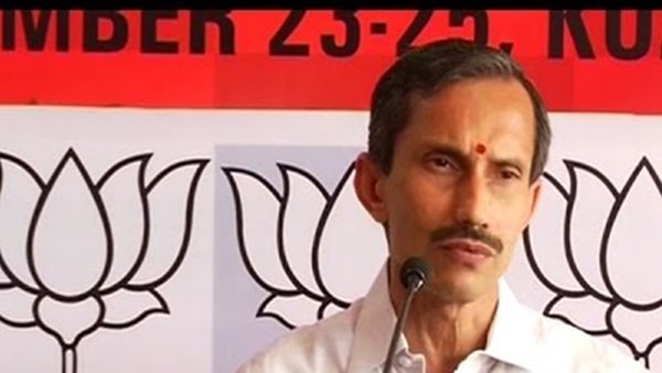 സുരേന്ദ്രന് കീഴിൽ പണിയെടുക്കില്ല
