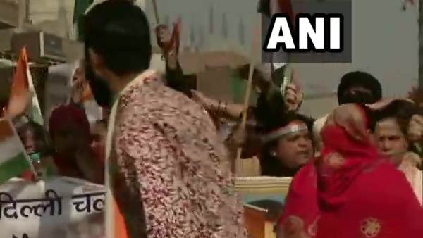 'അനുമതിയുമായി വരൂ'