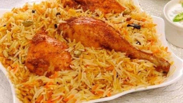 പൊടിപൊടിച്ചു