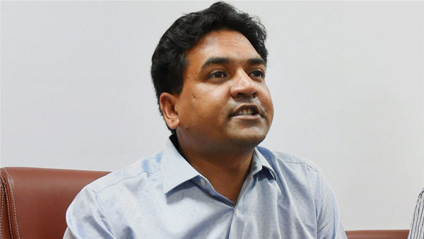 എന്താണ് സംഭവിക്കുന്നത്?