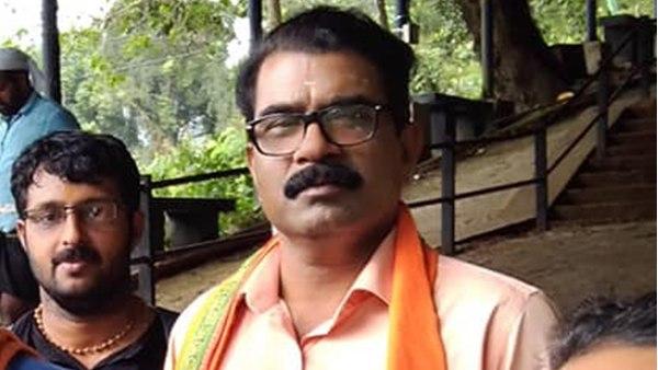 ഹിന്ദുത്വം വളര്ത്താന്