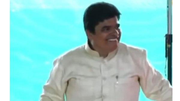 ഒന്നും പറ്റൂല