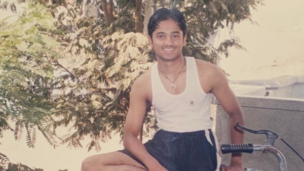 വീട്ടിൽ എത്തി