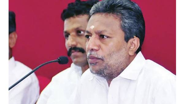 മേയർ സ്ഥാനത്ത് നിന്ന് പുറത്ത്