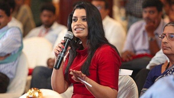 ആത്മാഭിമാനത്തോടെയാണ്