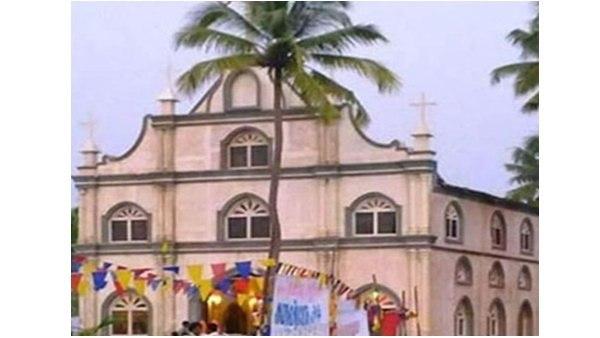 പള്ളി പൊളിച്ച് വിറ്റു