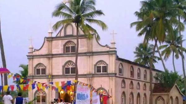 സംഘികൾ പരത്തുന്നുണ്ട്