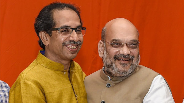 ശിവസേനയുമായി അടുപ്പം