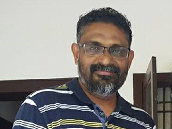 പിന്നെയും അവർ എന്തിനാവണം?
