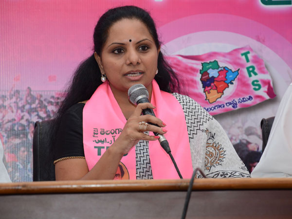 കവിതയുടെ ജയം ഉറപ്പിക്കാന്