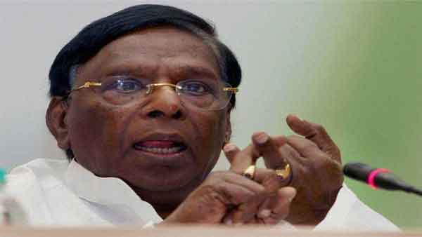 പോണ്ടിച്ചേരിയില് നിലപാട് മാറ്റി
