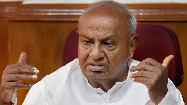 ജനങ്ങളോട് വെളിപ്പെടുത്തണം