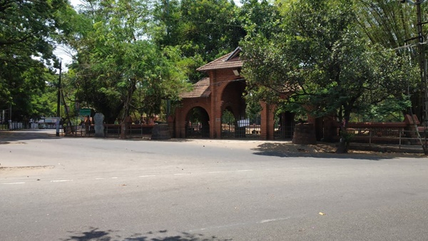 കോഴിക്കോട്ടെ ഫ്ളാറ്റില്