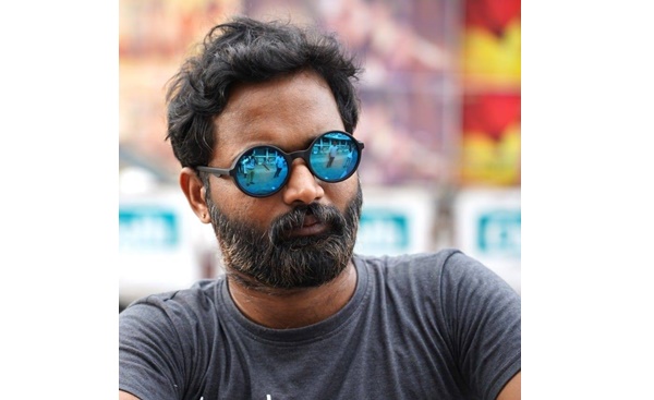 ലൈംഗിക ചുവയോടെ