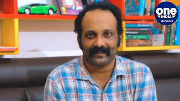 പേരിന്റെ രാഷ്ട്രീയം