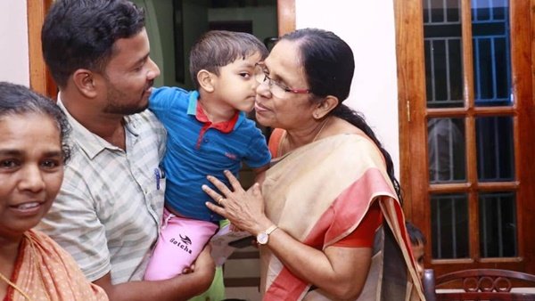 ദുര്ഭരണത്തിനെതിരെ