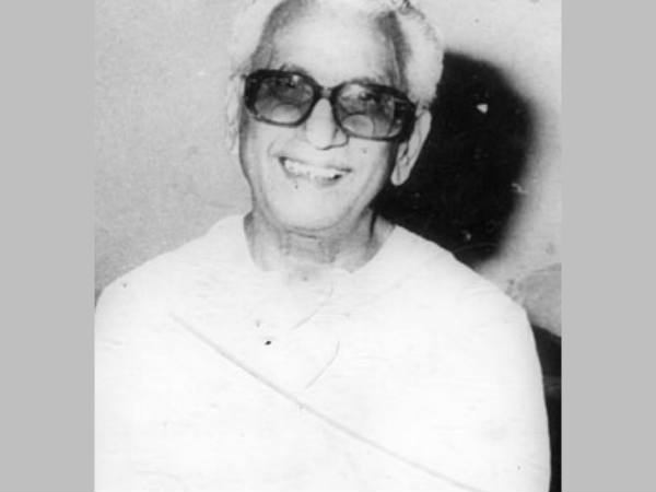 ആന്റണിയും ഉമ്മന്ചാണ്ടിയും