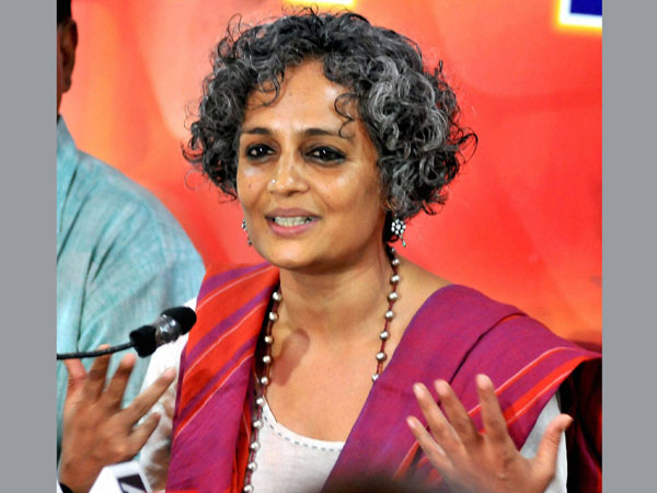 ഫാസിസത്തിന് ഭീഷണി