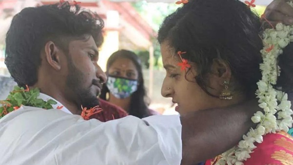 വീടുവിട്ട് ഇറങ്ങി