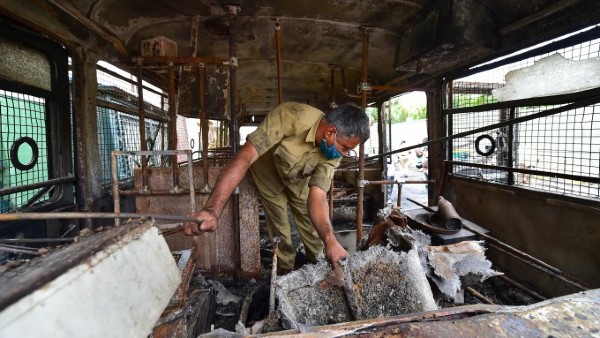 എല്ലാ യുവാക്കളെയും അറസ്റ്റ് ചെയ്തു