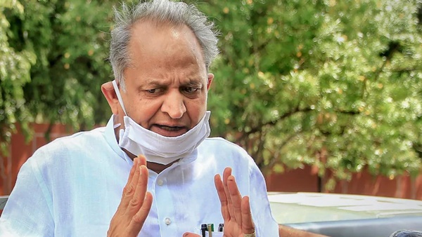 ഡിവിഷൻ ബെഞ്ചിനെ സമീപിച്ചു