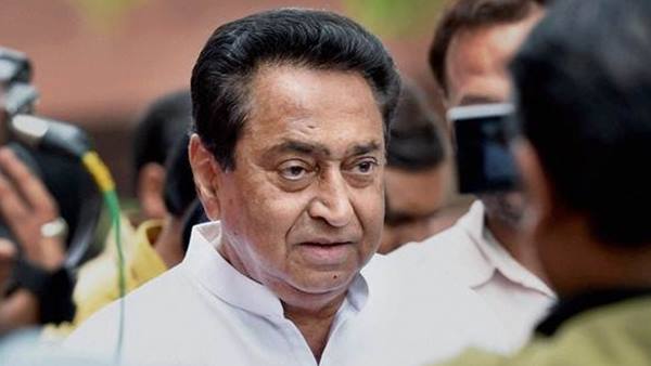കോണ്ഗ്രസ്സ് നേതാക്കളെ കൂടി ക്ഷണിക്കണം