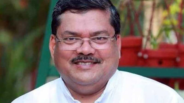 മുകുള് വാസ്നിക്