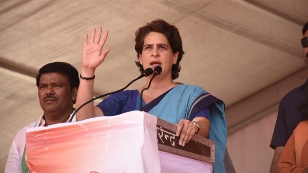 ചുക്കാന് പിടിച്ചത് പ്രിയങ്ക ഗാന്ധി
