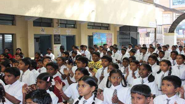 സ്കൂളുകള്