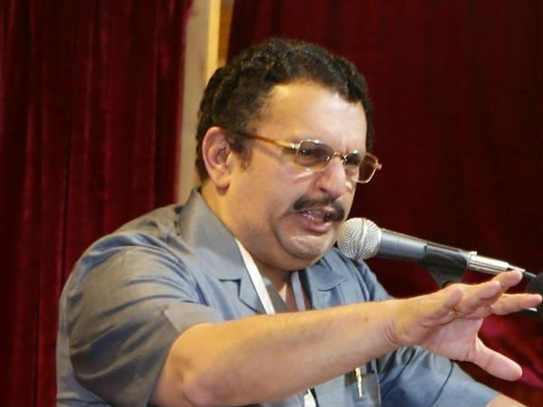 നേതാക്കന്മാര്ക്ക് യാതൊരു പഞ്ഞവും ഇല്ല