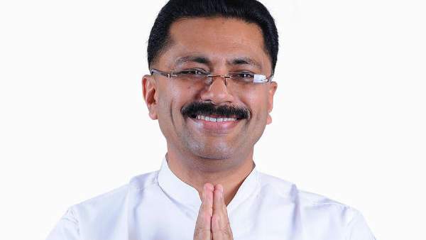 കോണ്സുലേറ്റില് നിന്ന്