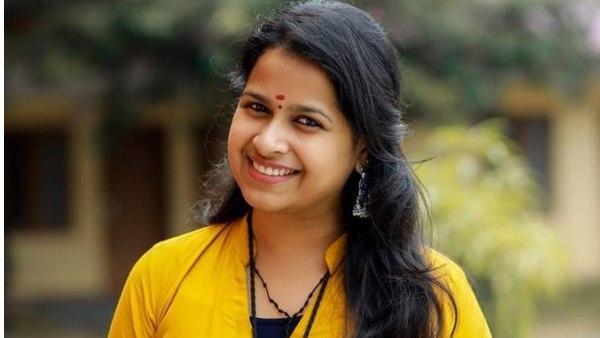 പെൺകുഞ്ഞിന് ജൻമം നൽകാതിരിക്കട്ടെ