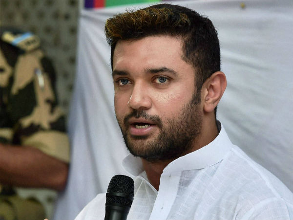ചിരാഗിന് പിന്നില് കിഷോര്