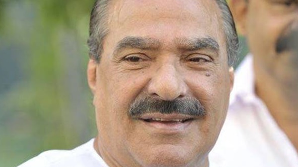 എന്തൊരു ഊളത്തരമാണ്