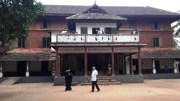 വരിക്കശ്ശേരി മന