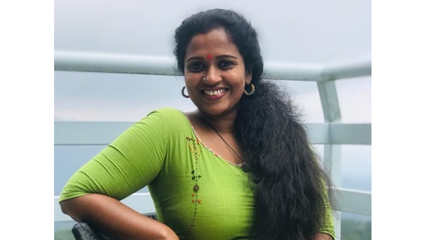 ചായത്തിൽ വീണോ