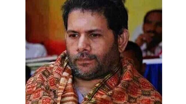 പുഷ്പൻ ജീവിക്കുന്ന ഇതിഹാസം