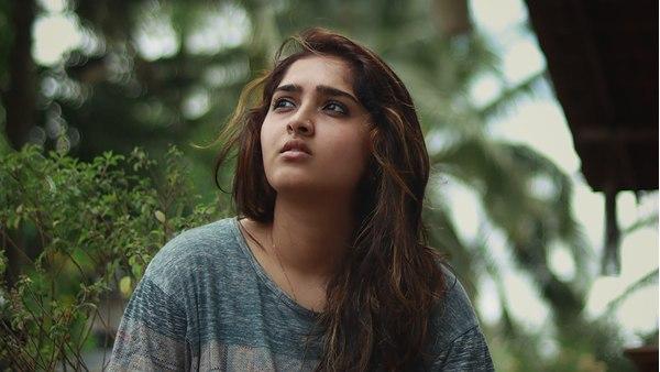 ഹാപ്പിനസ് മാത്രമാണ്