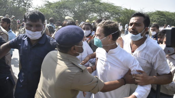 ക്രൂരം ഈ കാഴ്ച