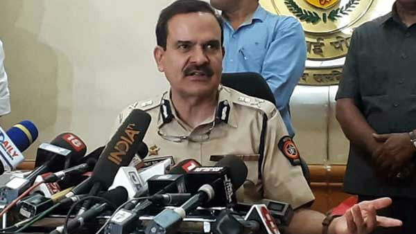 റേറ്റിങ് തട്ടിപ്പ്